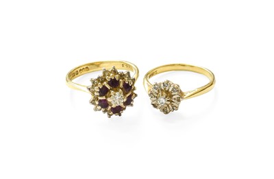 Lot 405 - An 18 Carat Gold Diamond Cluster Ring, the...