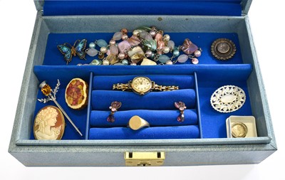 Lot 87 - A Quantity of Jewellery, including a 9 carat...