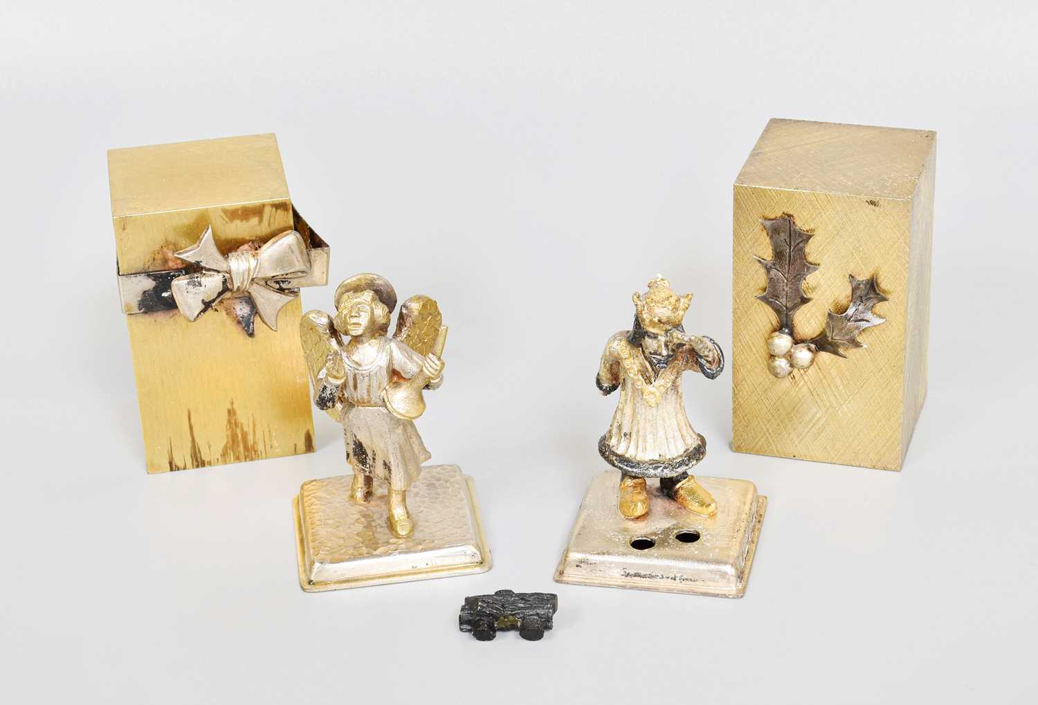 Lot 129 - A Pair of Elizabeth II Parcel-Gilt Silver