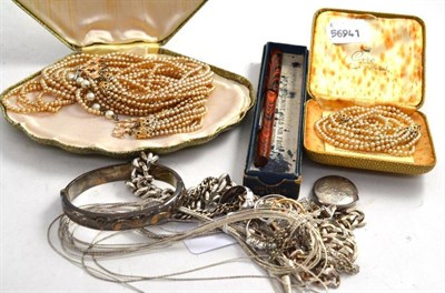 Lot 170 - Assorted silver jewellery including rings, necklaces, etc, simulated pearls and a pen