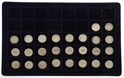 Lot 57 - A Collection of Victorian Shillings, 26 coins...