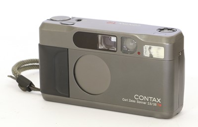 Lot 138 - Contax T2 Compact Camera