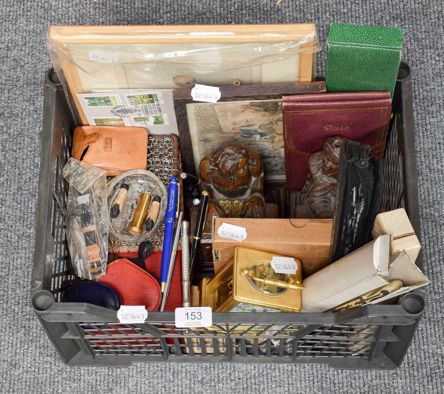 Lot 153 - Miscellaneous Items to Include, a carriage...