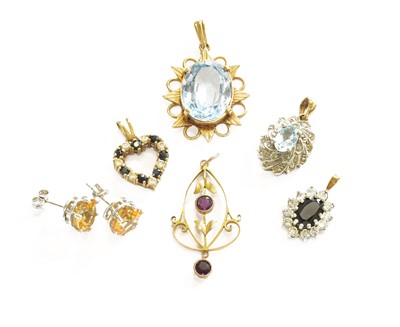 Lot 92 - A Small Quantity of Jewellery, including a 9...