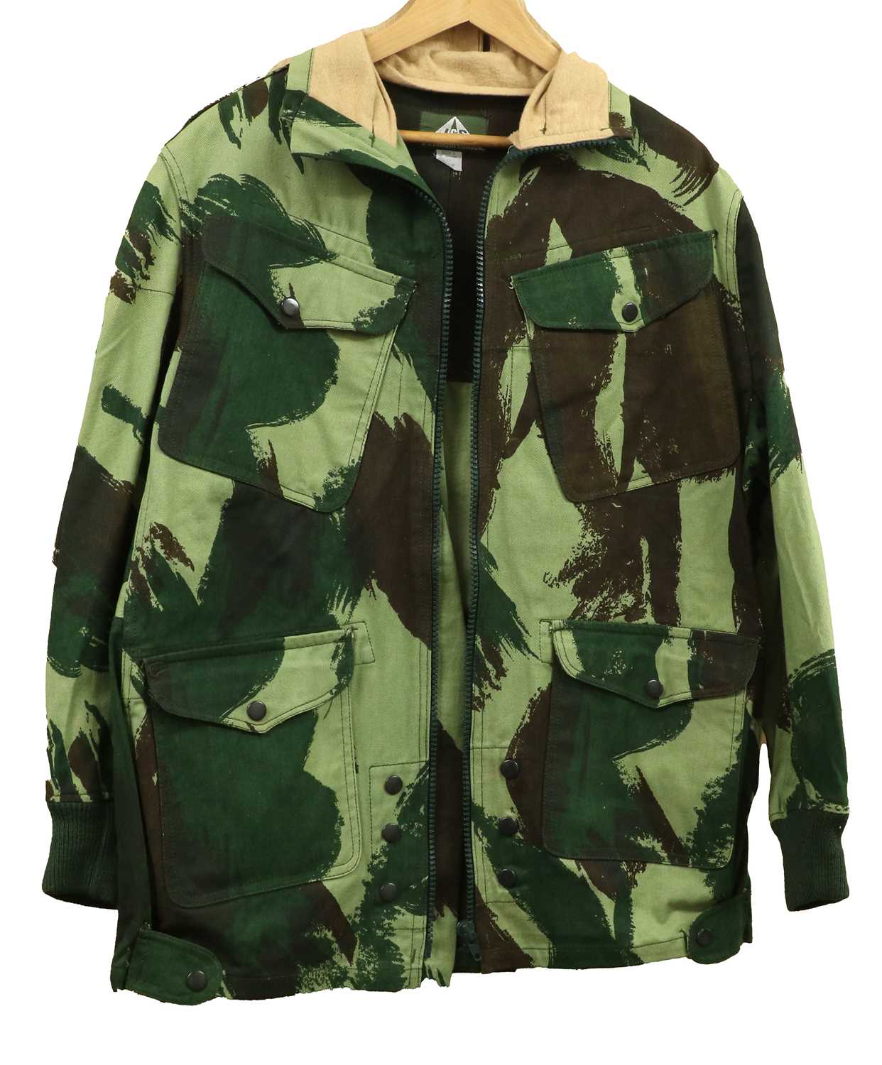 Lot 187 - A Kenyan Army Special Forces Denison Smock