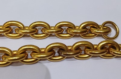 Lot 104 - A Trace Link Chain, length 44.5cm, with three...