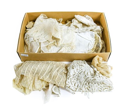 Lot 2216 - Assorted Late 19th/Early 20th Century Lace...