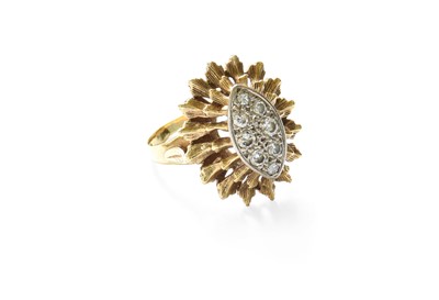 Lot 350 - A 9 Carat Gold Diamond Cluster Ring, the...