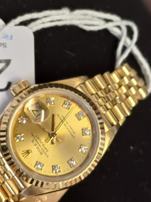 Lot 2176 - Rolex: A Lady's 18 Carat Gold Automatic...