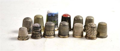 Lot 432 - Collection of assorted silver thimbles