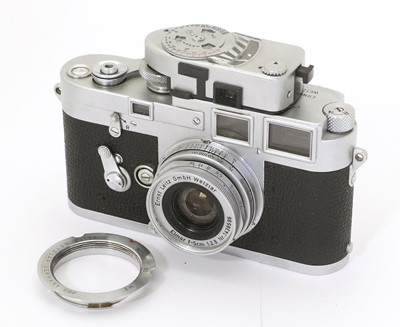 Lot 146 - Leica M3 Cameras