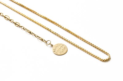 Lot 391 - A 9 Carat Gold Box Link Chain, length 50cm;...