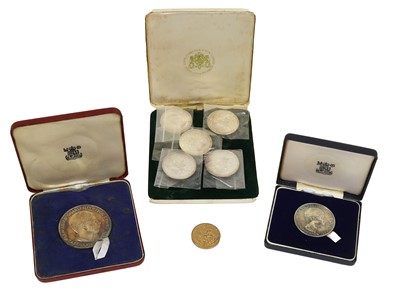 Lot 386 - Assorted Prince of Wales Investiture Medals,...