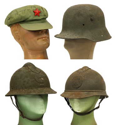 Lot 175 - A First World War German M16 Combat Helmet,...