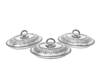 Lot 2036 - A Set of Three Victorian Silver Entrée-Dishes, Covers and Handles