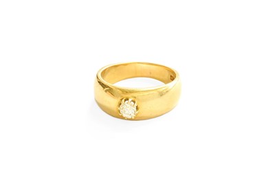 Lot 39 - A Diamond Solitaire Ring, the old cut diamond...