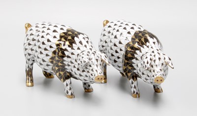 Lot 291 - A Pair of Herend Porcelain Models of Pigs, 13cm