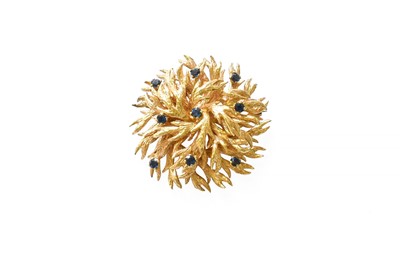 Lot 346 - A 9 Carat Gold Starburst Brooch, the yellow...