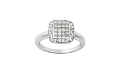 Lot 2103 - A Diamond Cluster Ring the central cluster of...