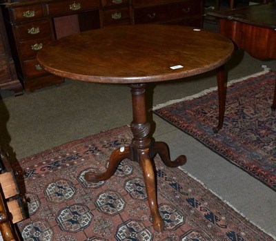 Lot 698 - Georgian mahogany birdcage tripod table