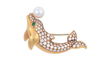 Lot 2199 - An Emerald, Cultured Pearl and Diamond Brooch,...