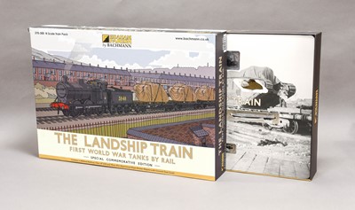 Lot 3346 - Graham Farish N Gauge 370300 The Landship Train