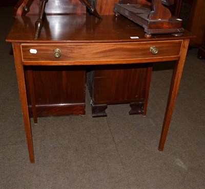 Lot 748 - Mahogany side table