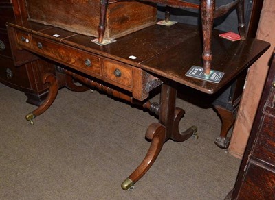 Lot 751 - A mahogany sofa table