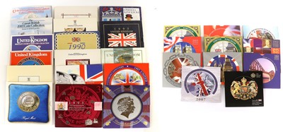 Lot 279 - 28x UK Brilliant Uncirculated Sets; full date...