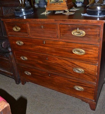 Lot 781 - Georgian mahogany chest