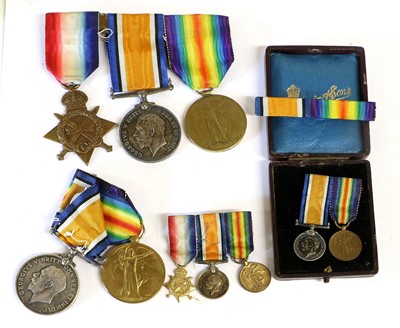 Lot 28 - A First World War Trio, awarded to 122409...
