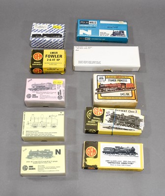 Lot 3272 - GEM N Gauge Unmade Kits