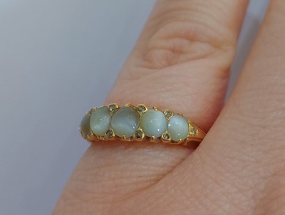 Lot 2146 - A Cat's-Eye Chrysoberyl Ring, circa 1900 the...