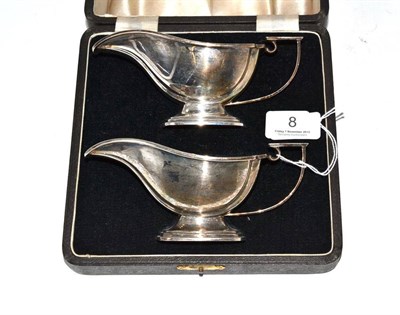 Lot 8 - Pair of cased silver sauce boats