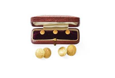 Lot 429 - A Pair of 15 Carat Gold Chain Linked Cufflinks...