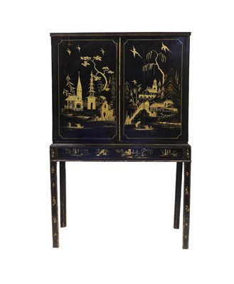 Lot 303 - A George II Black Lacquer and Gilt Japanned...