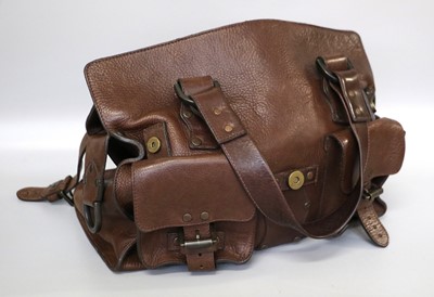 Lot 1107 - Mulberry Roxanne Shoulder Bag in chocolate...