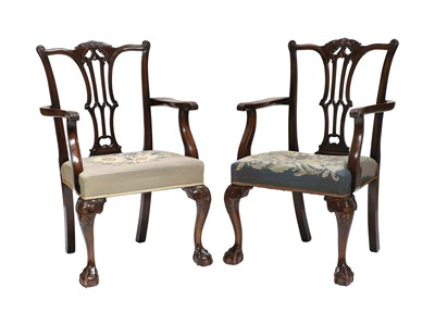 Lot 394 - A Pair of Victorian Chippendale-Style Carved...