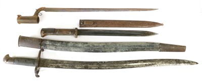 Lot 208 - A British 1856 Pattern Sword Bayonet, no...