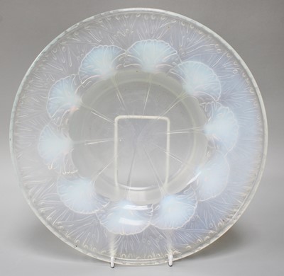 Lot 449 - Sabino Dish, 32.5cm high