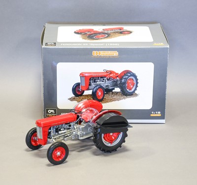 Lot 3497 - Universal Hobbies/Ferguson System 1:16 Scale Tractors