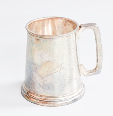 Lot 25 - An Elizabeth II Silver Mug, by John Rose,...