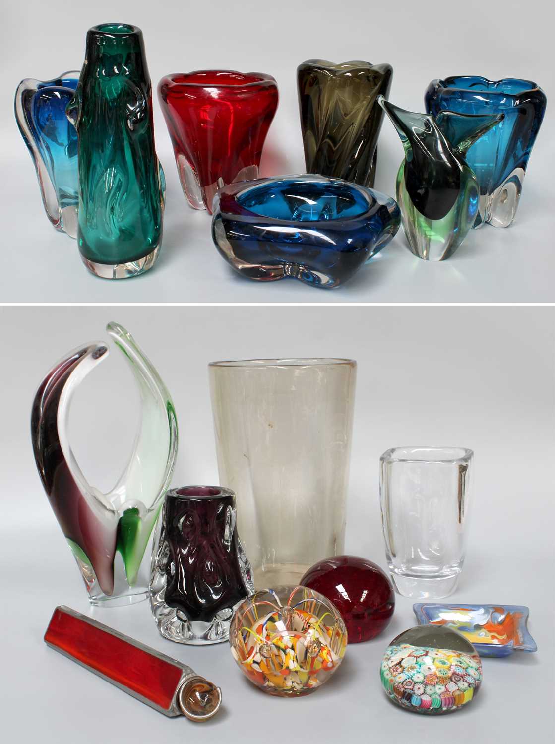 Lot 347 - A Small Collection of Various Art Glass...