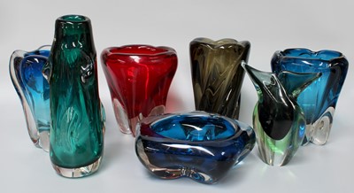 Lot 347 - A Small Collection of Various Art Glass...