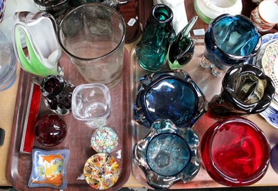Lot 347 - A Small Collection of Various Art Glass...