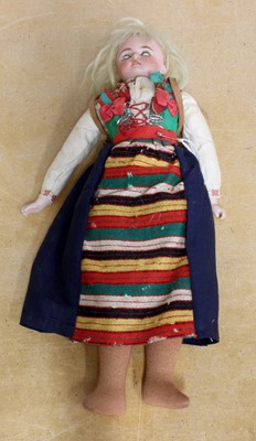 Lot 1226 - A German Kling Bisque Shoulder Head Doll in...