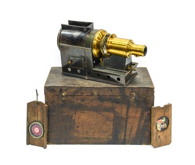 Lot 220 - Magic Lantern