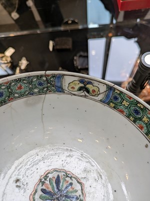 Lot 149 - A Chinese Porcelain Bowl, Kangxi, painted in...