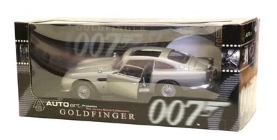 Lot 624 - Autoart The James Bond Collection Goldfinger Aston Martin DB5