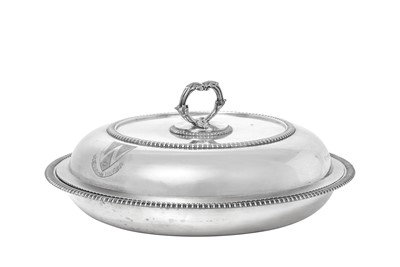 Lot 2307 - A George IV Silver Entrée-Dish and Cover